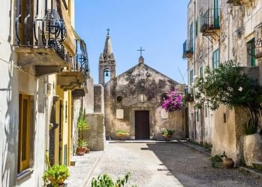Lipari Centro Storico Flat 7 Min From Port Apartment Exterior foto